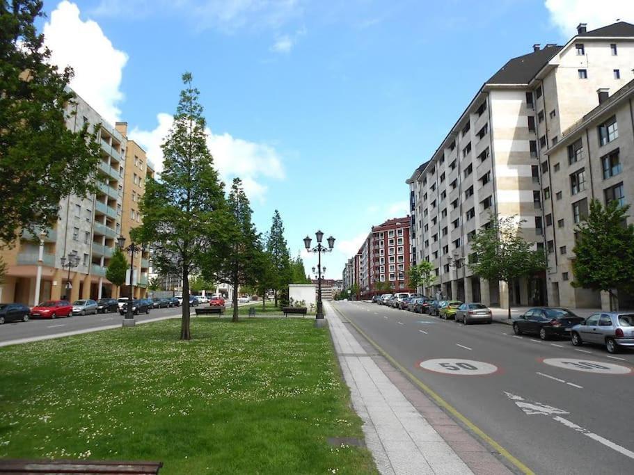 ¡Al Lado De La Clinica Oftalmologica Vega! Apartment Oviedo Exterior foto