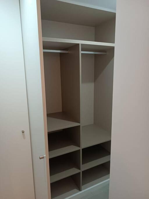 ¡Al Lado De La Clinica Oftalmologica Vega! Apartment Oviedo Exterior foto